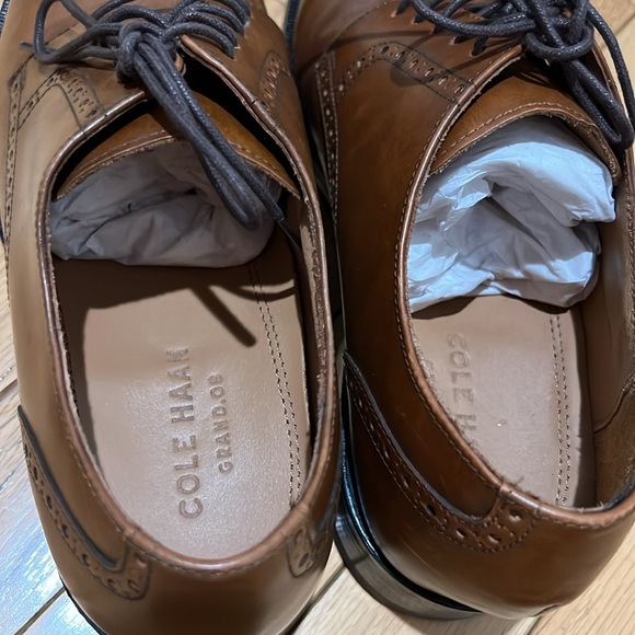 NEW Cole Haan Men Wingtip Oxfords main image 7